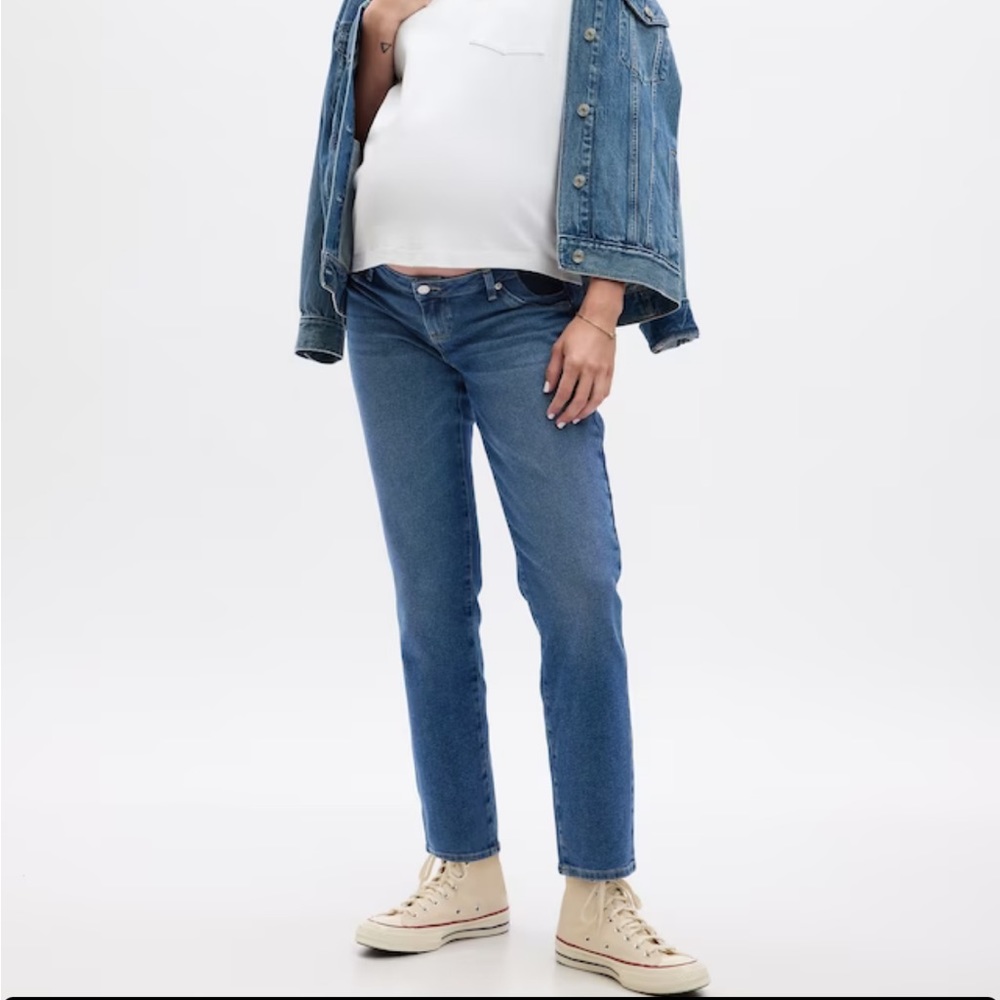 GAP Maternity Petite Inset Panel Girlfriend Jeans